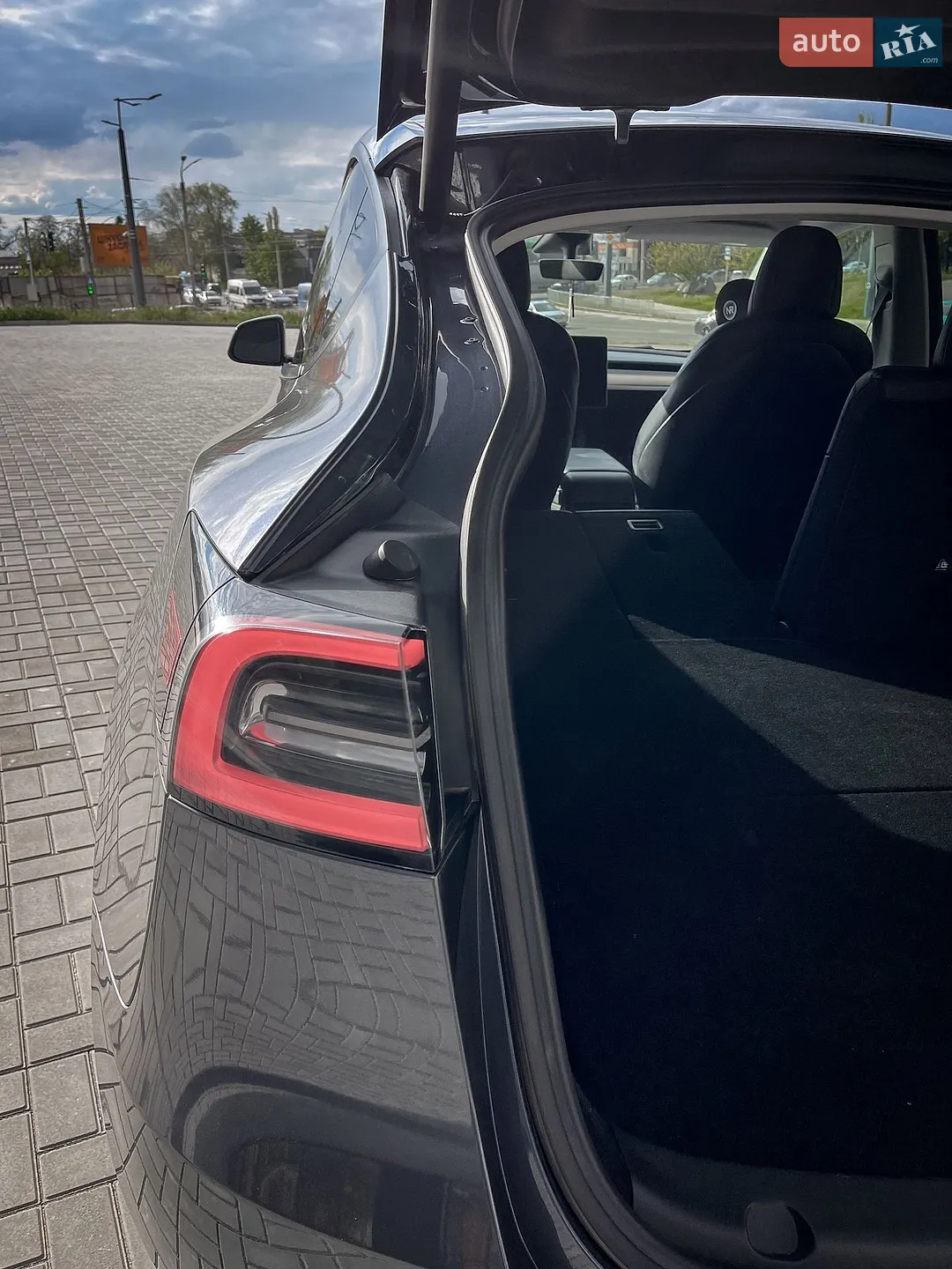2021 Tesla Model Y - мініатюра 11