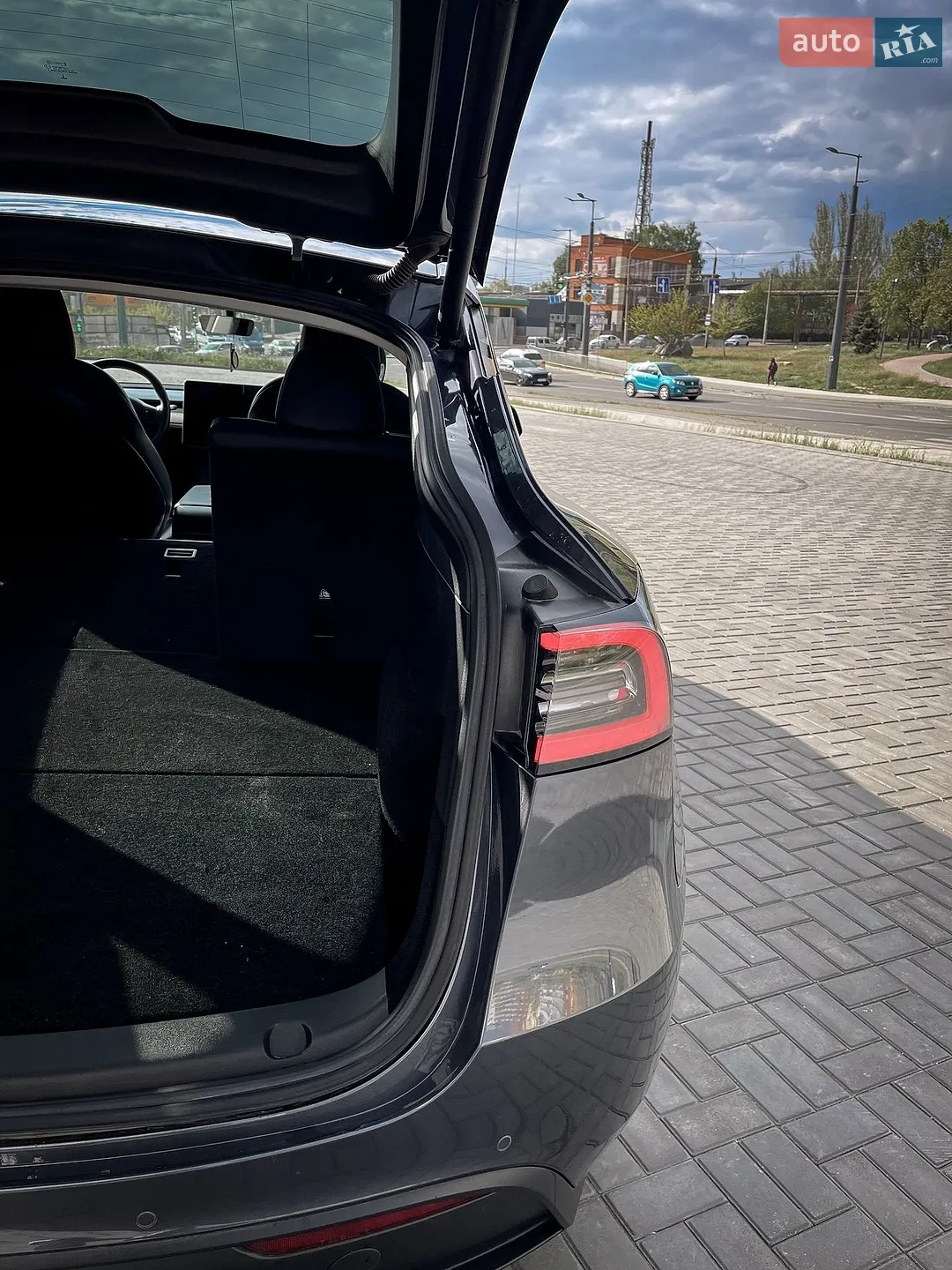 2021 Tesla Model Y - мініатюра 31