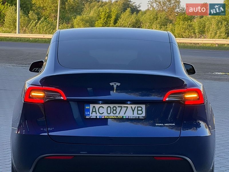Позашляховик / Кросовер Tesla Model Y 2023 в Луцьку