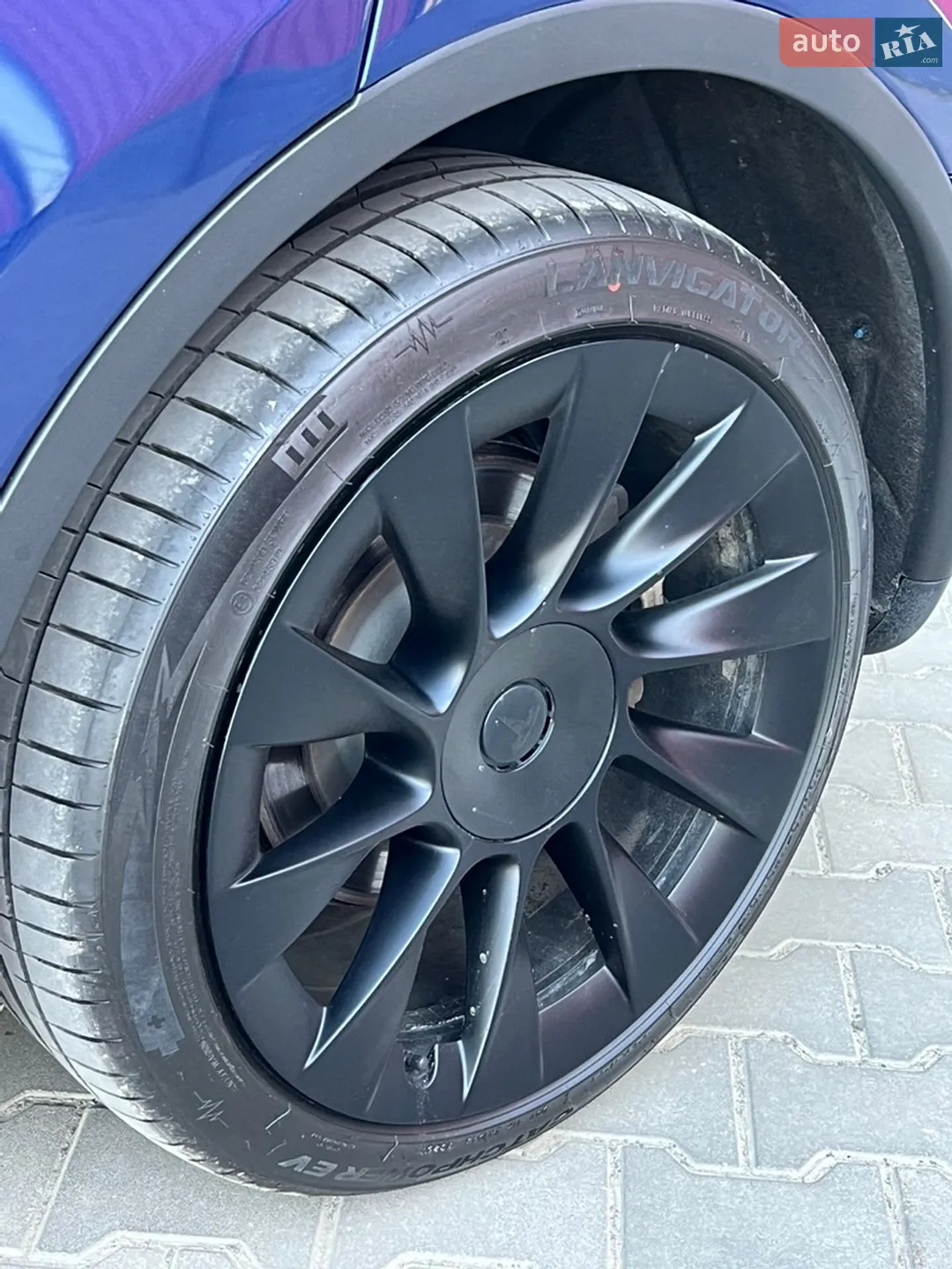 2023 Tesla Model Y - мініатюра 88