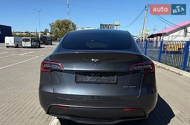 Внедорожник / Кроссовер Tesla Model Y 2023 в Киеве