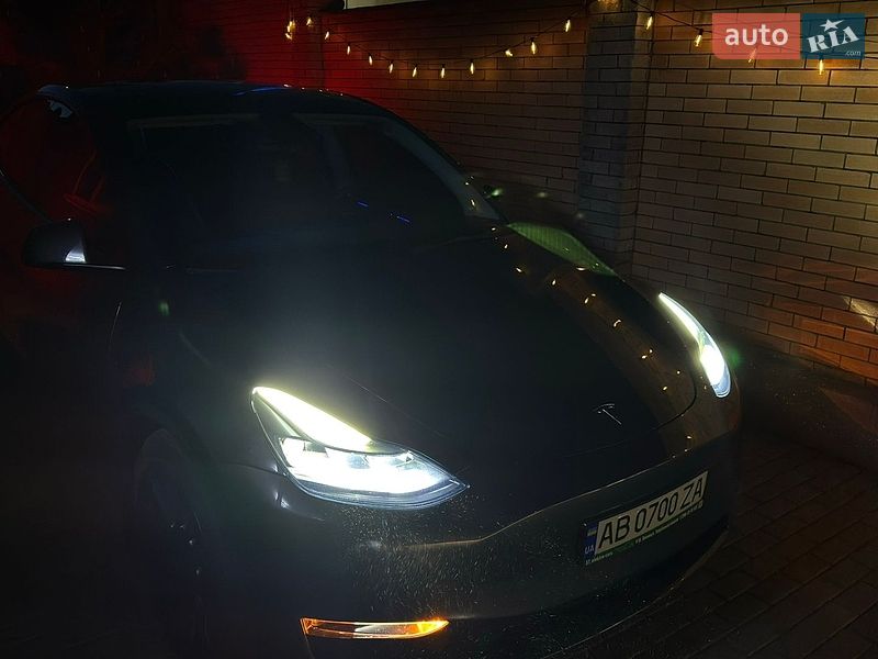 Внедорожник / Кроссовер Tesla Model Y 2023 в Виннице