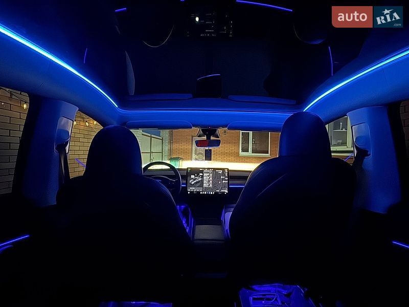 Внедорожник / Кроссовер Tesla Model Y 2023 в Виннице
