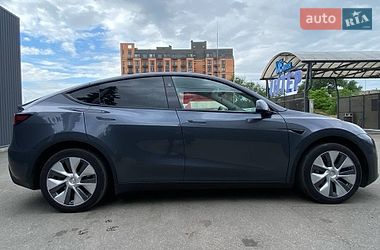Позашляховик / Кросовер Tesla Model Y 2023 в Дніпрі