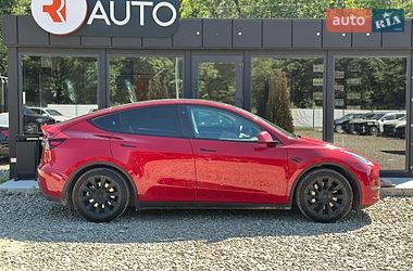 Позашляховик / Кросовер Tesla Model Y 2021 в Львові