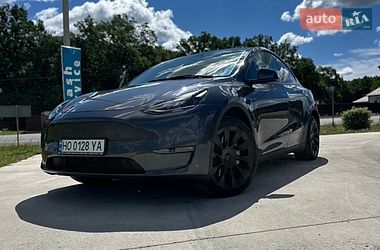 Позашляховик / Кросовер Tesla Model Y 2023 в Чорткові