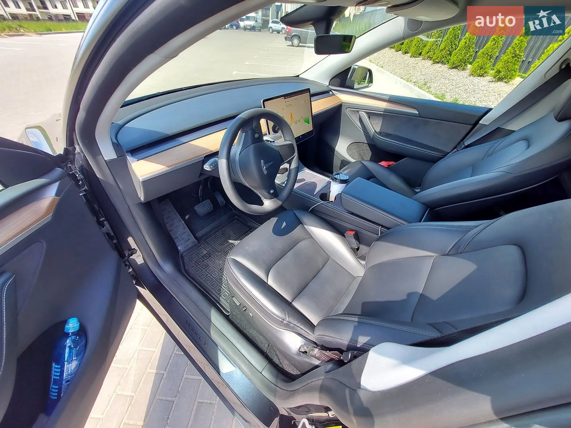 2024 Tesla Model Y - мініатюра 25