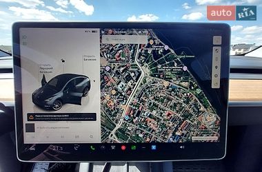 Внедорожник / Кроссовер Tesla Model Y 2024 в Тернополе