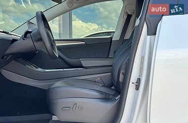 Внедорожник / Кроссовер Tesla Model Y 2023 в Ровно