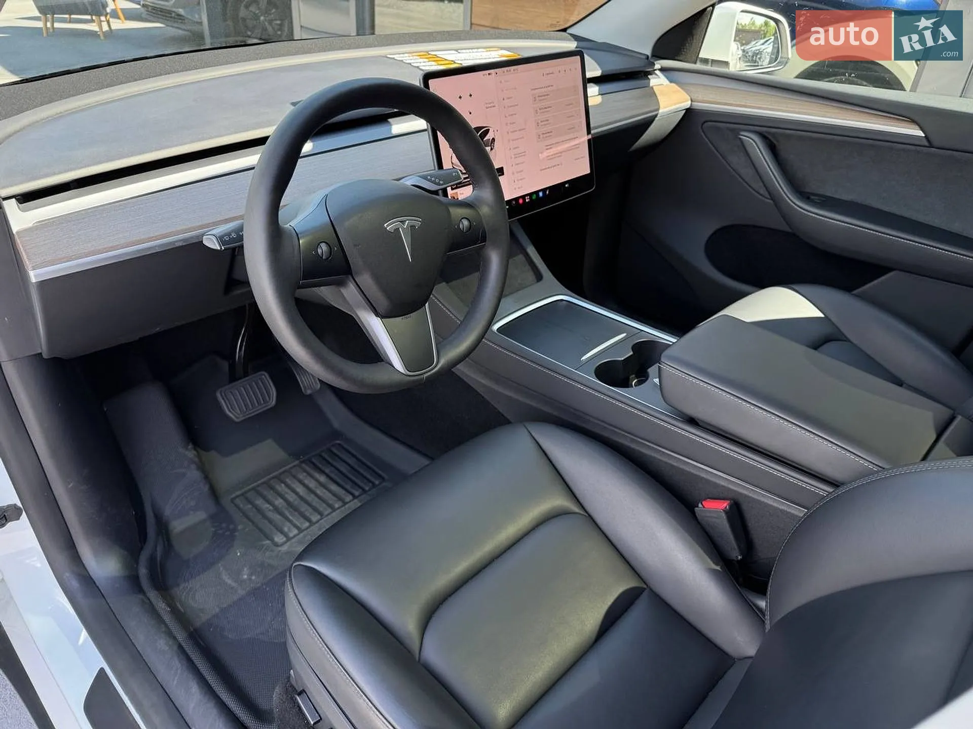 2023 Tesla Model Y - мініатюра 36