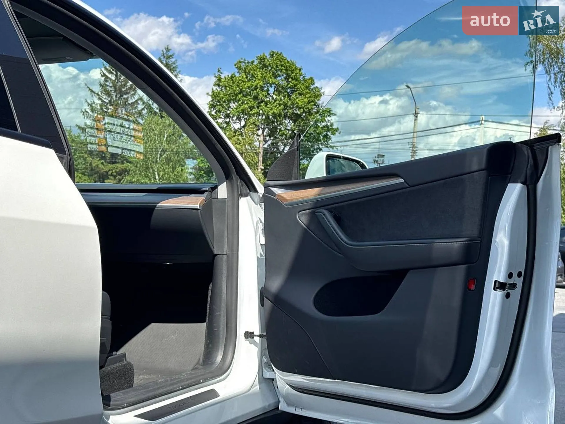 2023 Tesla Model Y - мініатюра 72