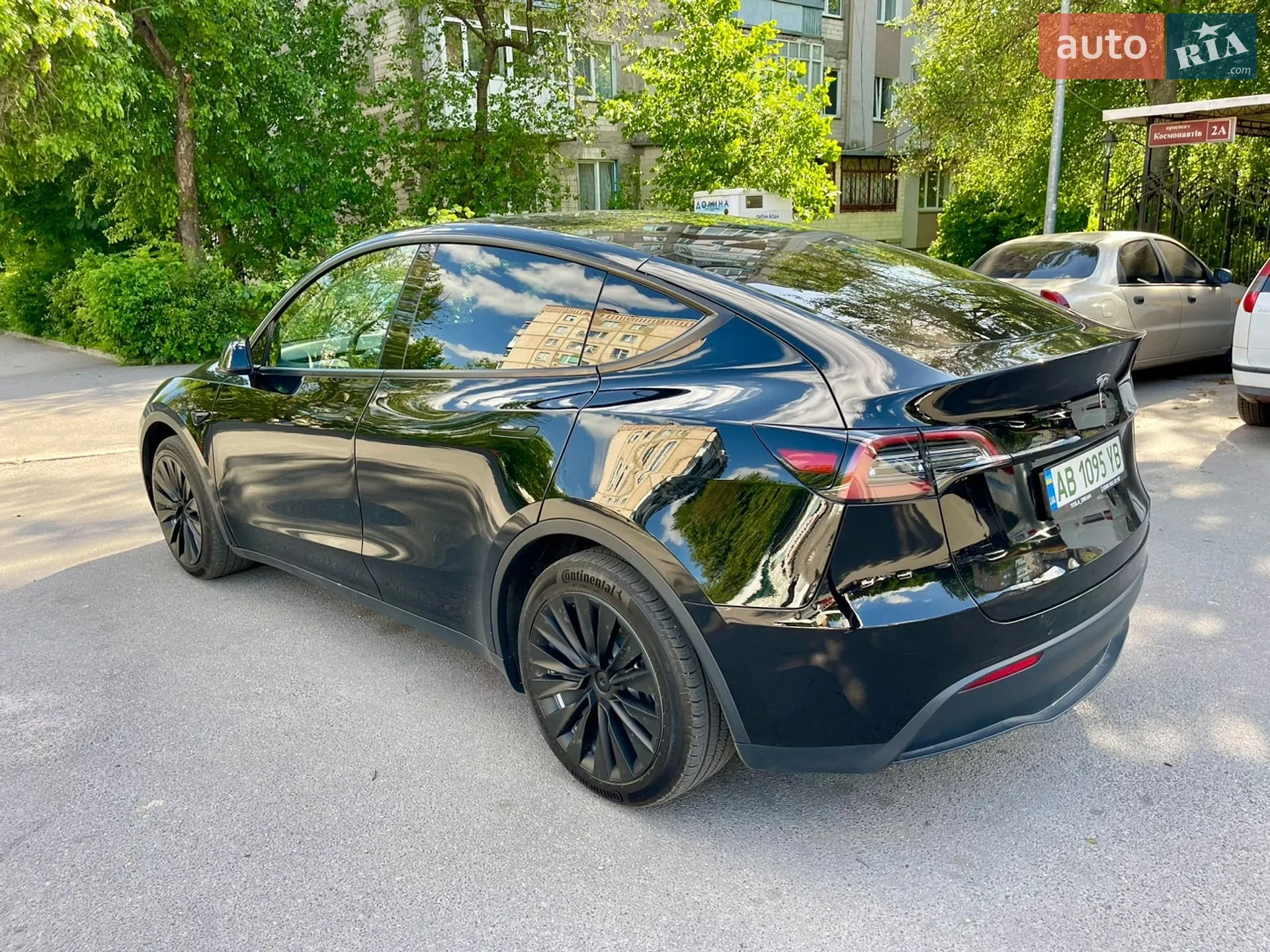 2023 Tesla Model Y - мініатюра 15