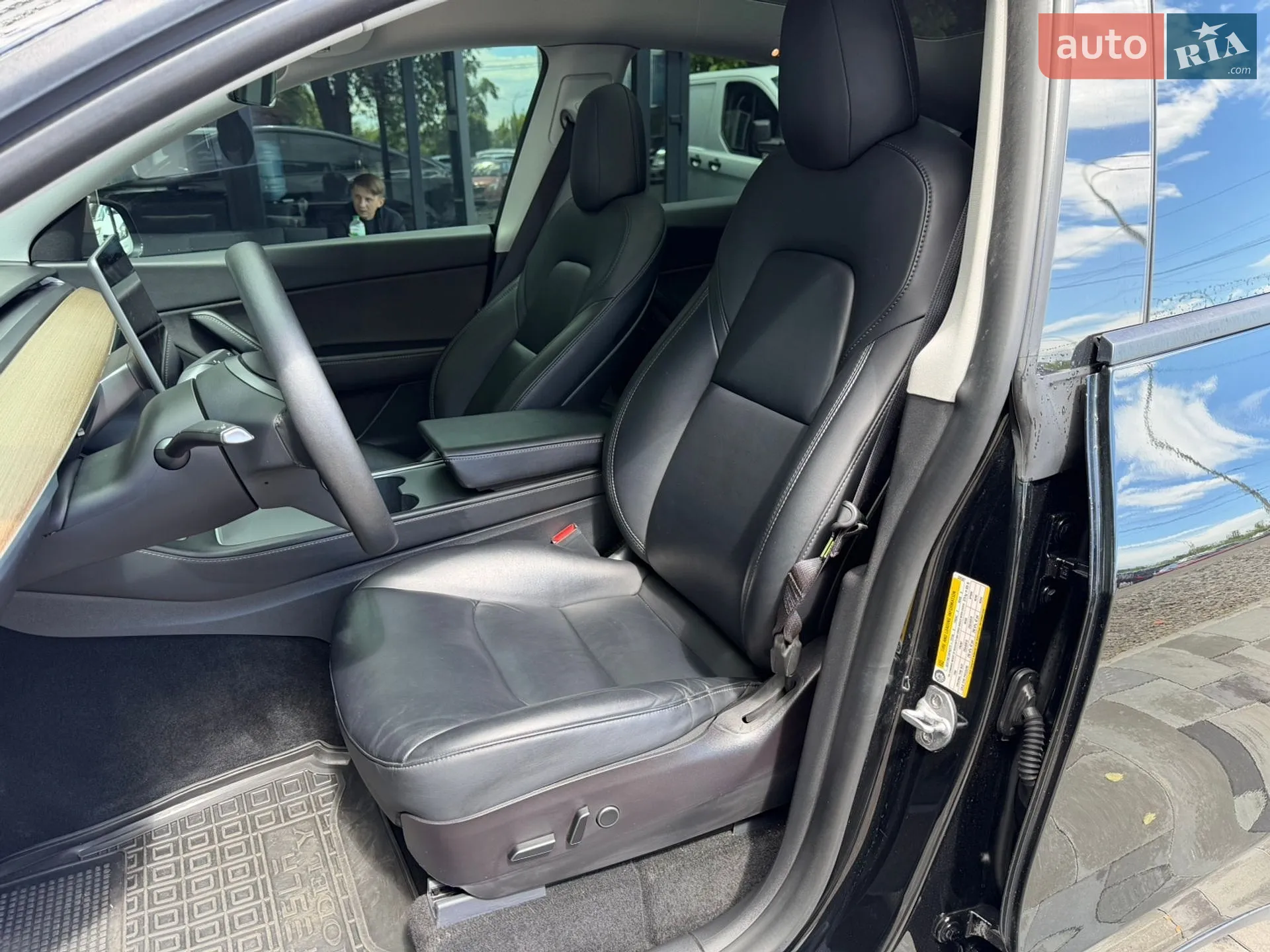 2021 Tesla Model Y - мініатюра 13