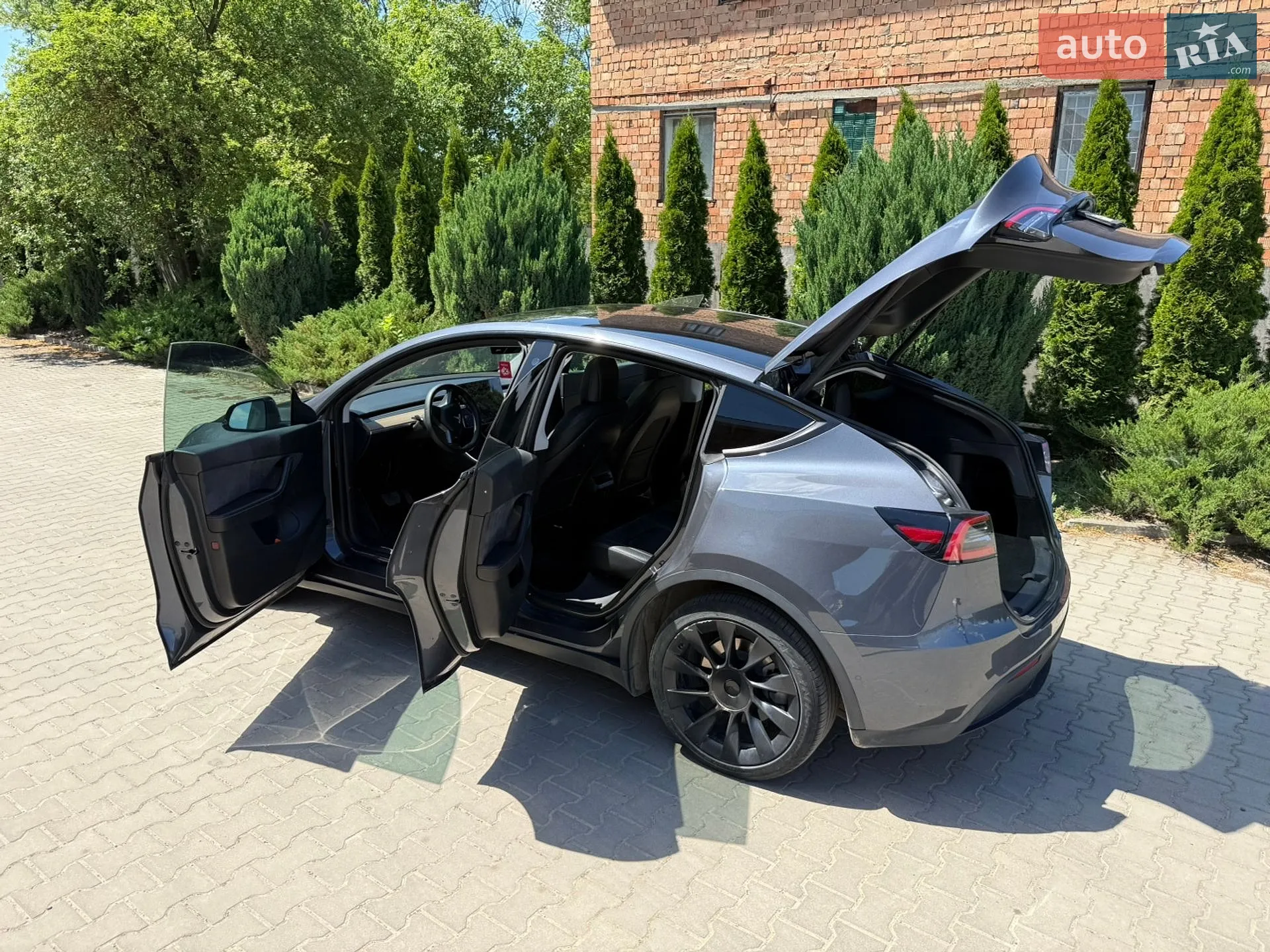 2020 Tesla Model Y - мініатюра 11