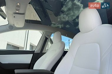 Позашляховик / Кросовер Tesla Model Y 2021 в Тернополі