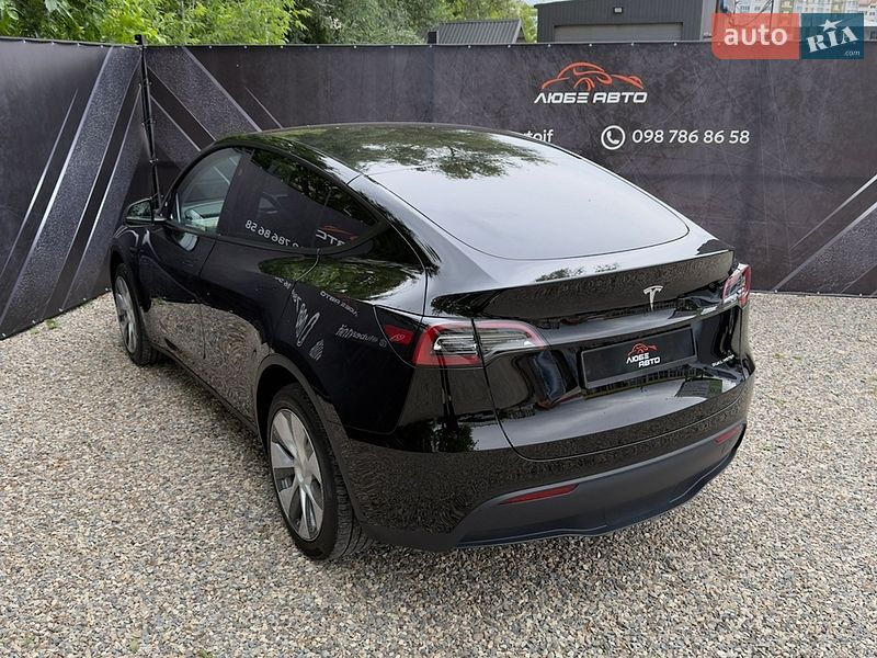 Позашляховик / Кросовер Tesla Model Y 2023 в Івано-Франківську фото 8 Позашляховик / Кросовер Tesla Model Y 2023 в Івано-Франківську