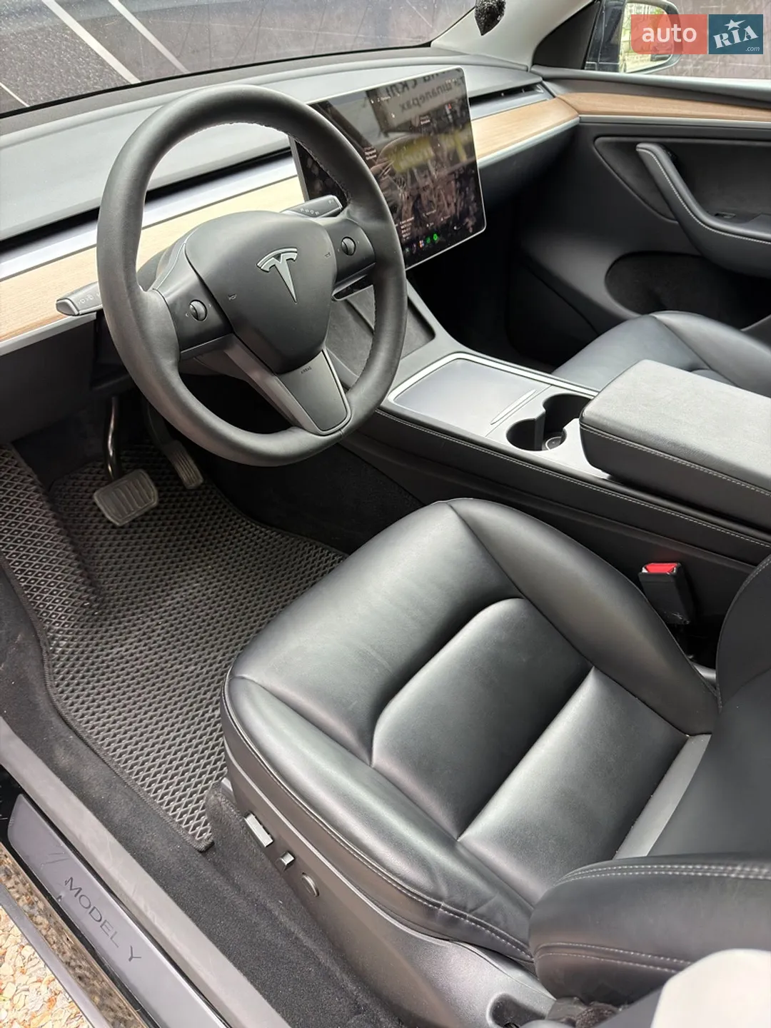 2023 Tesla Model Y - мініатюра 13