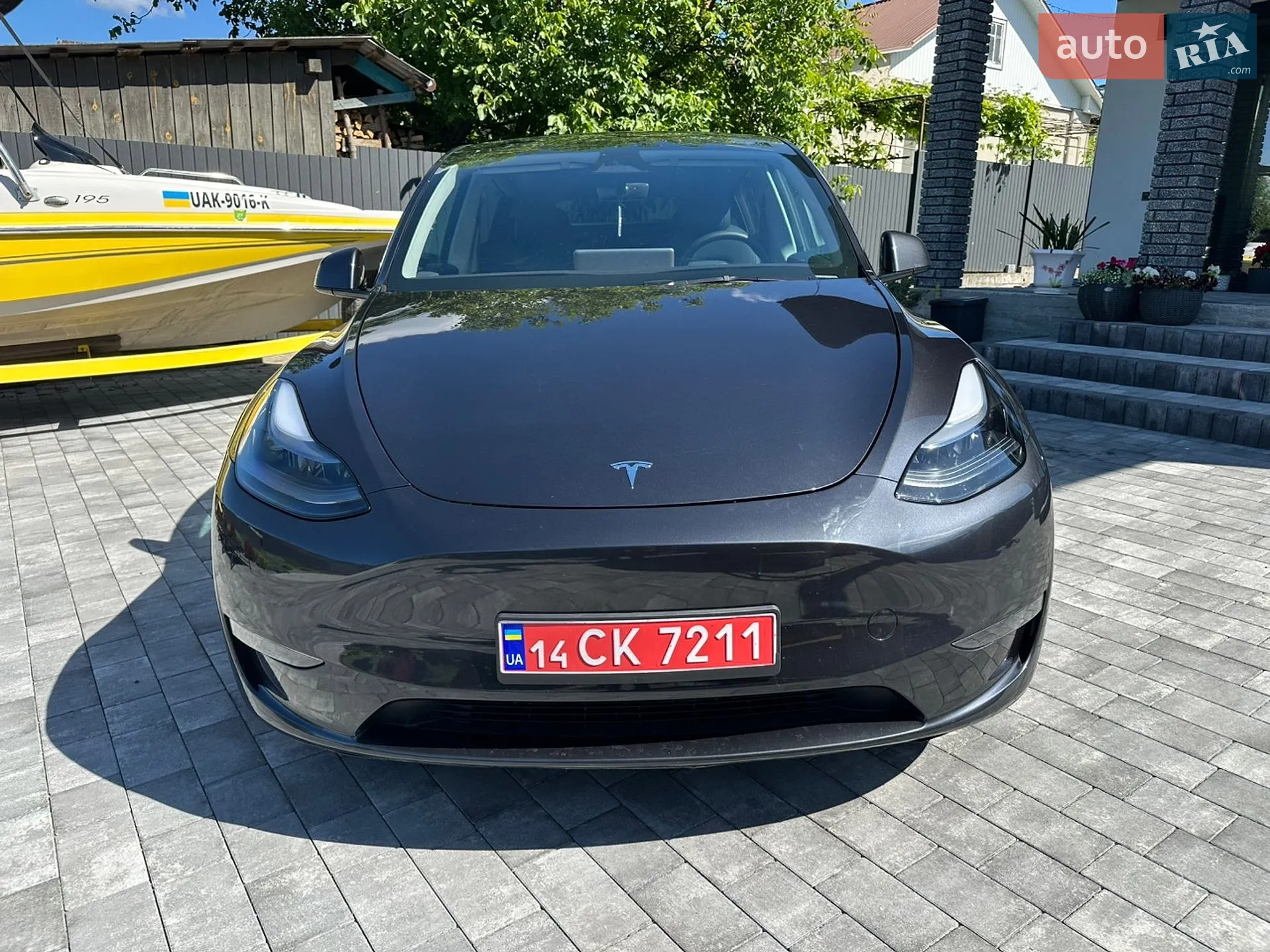 2024 Tesla Model Y - мініатюра 2