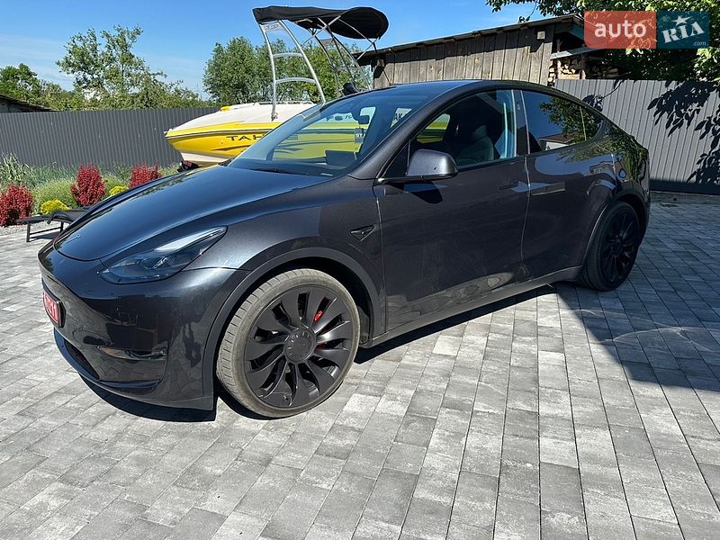 Позашляховик / Кросовер Tesla Model Y 2024 в Кам'янці-Бузькій