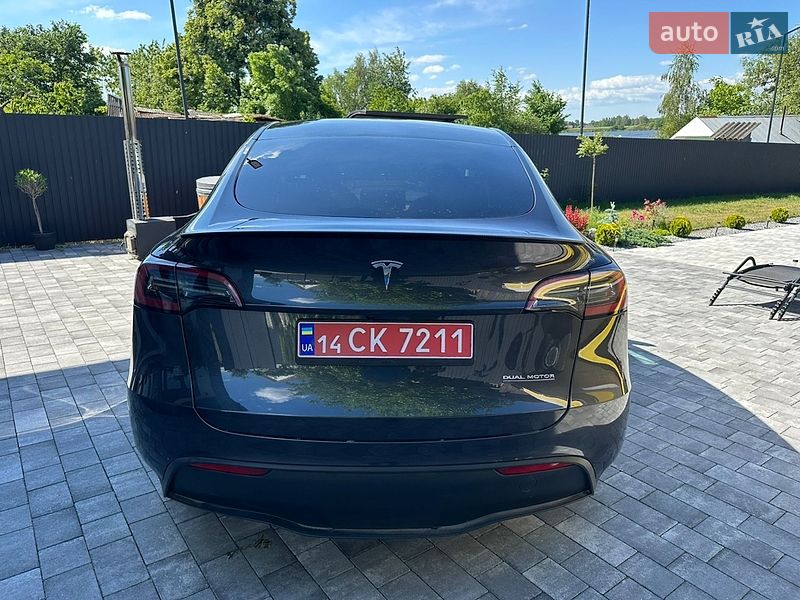 Позашляховик / Кросовер Tesla Model Y 2024 в Кам'янці-Бузькій