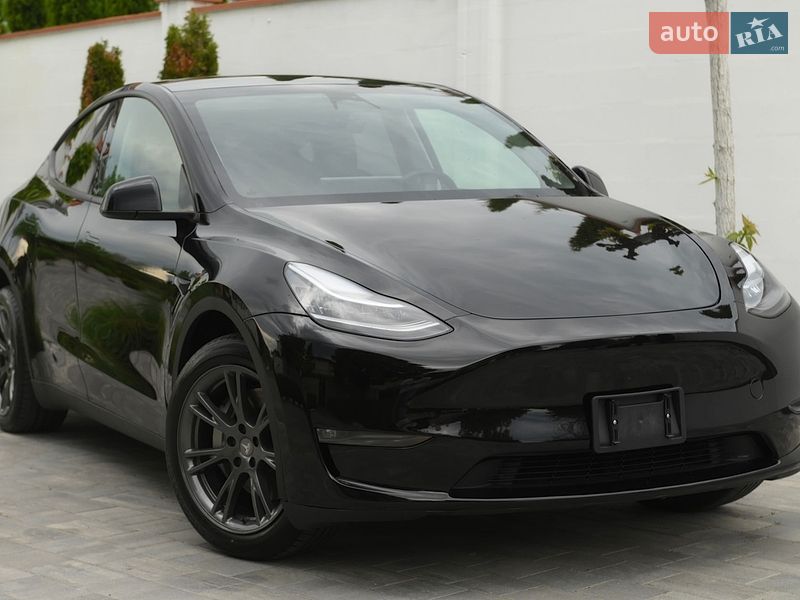 Внедорожник / Кроссовер Tesla Model Y 2023 в Одессе