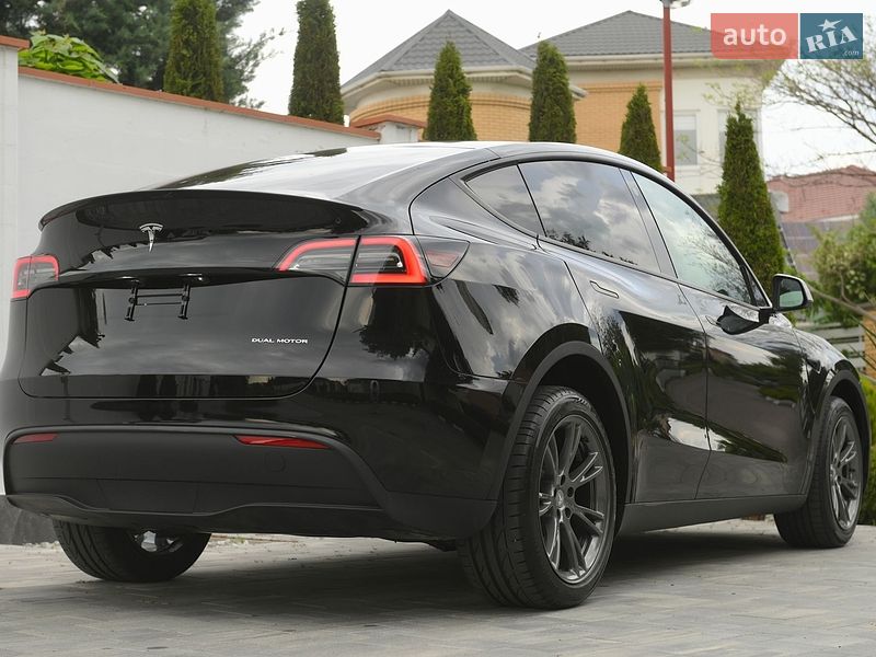 Внедорожник / Кроссовер Tesla Model Y 2023 в Одессе