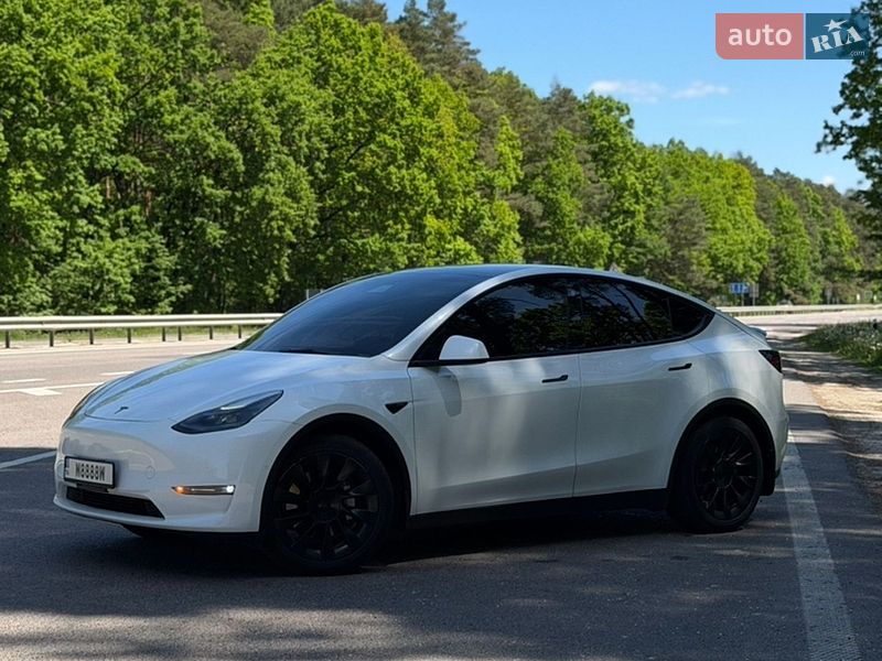 Внедорожник / Кроссовер Tesla Model Y 2021 в Львове