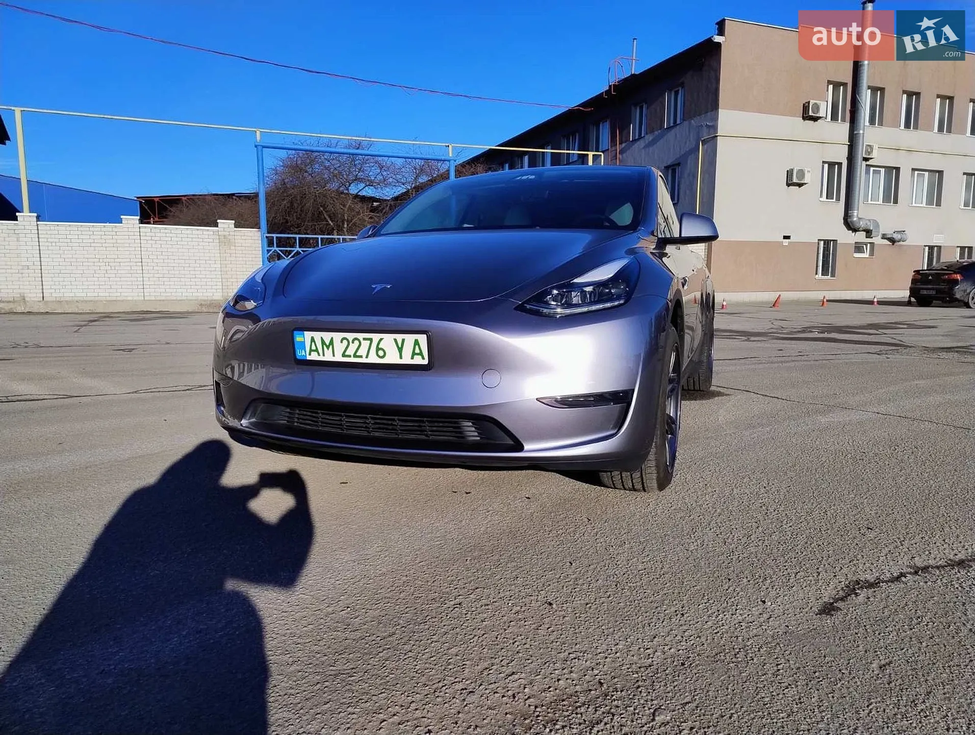 2024 Tesla Model Y - мініатюра 3