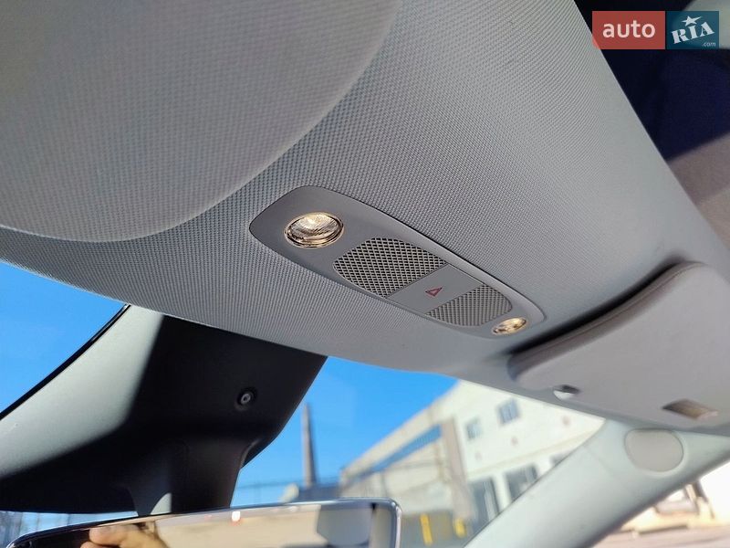 Внедорожник / Кроссовер Tesla Model Y 2024 в Житомире