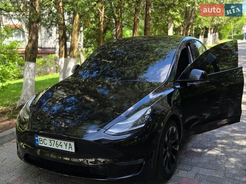 Внедорожник / Кроссовер Tesla Model Y 2020 в Дрогобыче