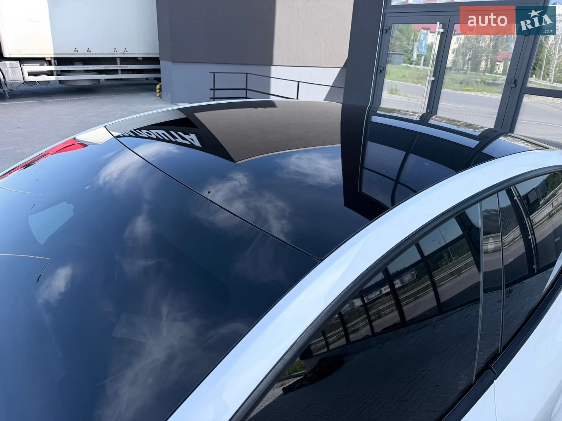 2023 Tesla Model Y - мініатюра 20