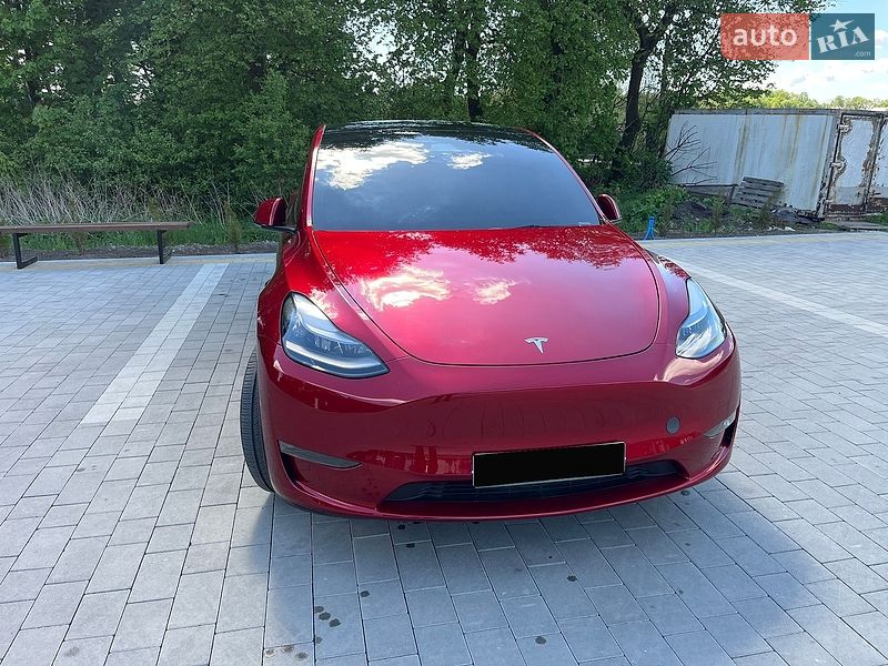 Внедорожник / Кроссовер Tesla Model Y 2024 в Львове