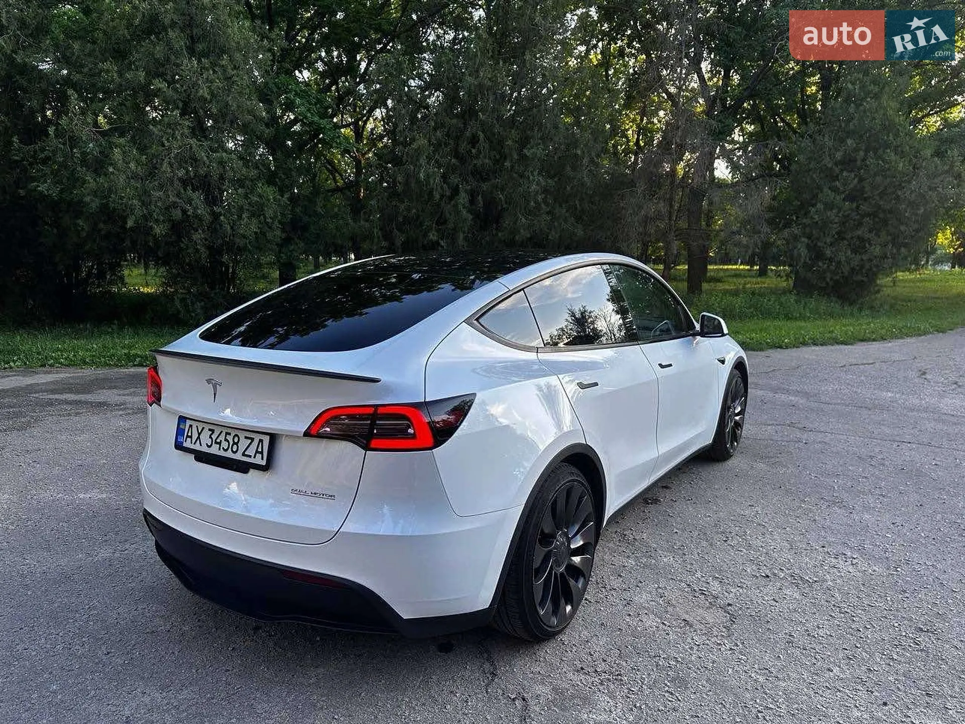 2023 Tesla Model Y - мініатюра 8