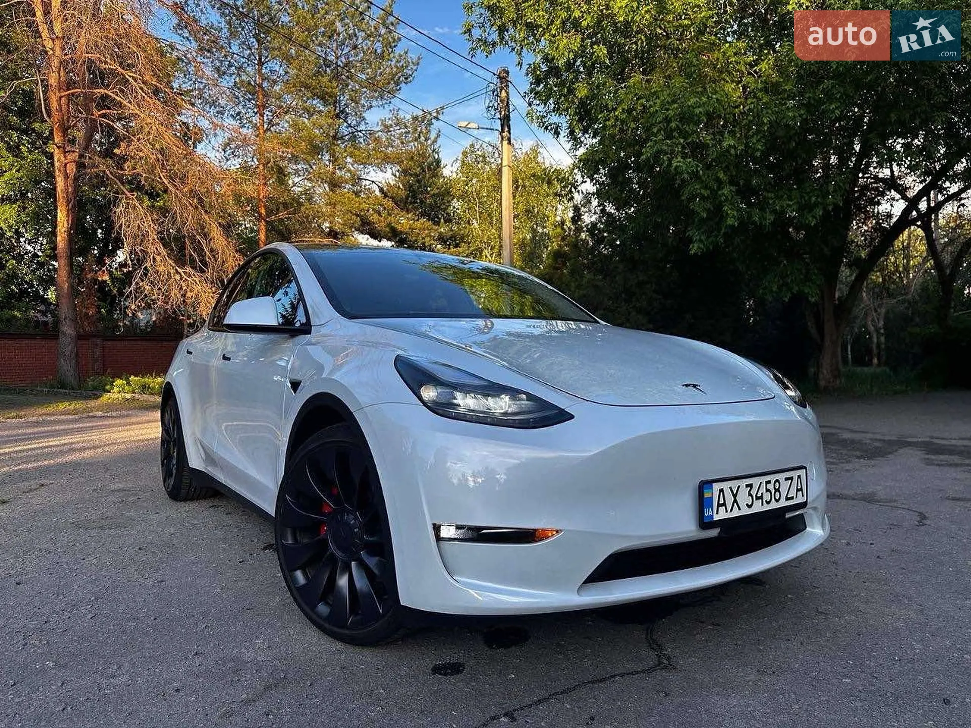 2023 Tesla Model Y - мініатюра 3