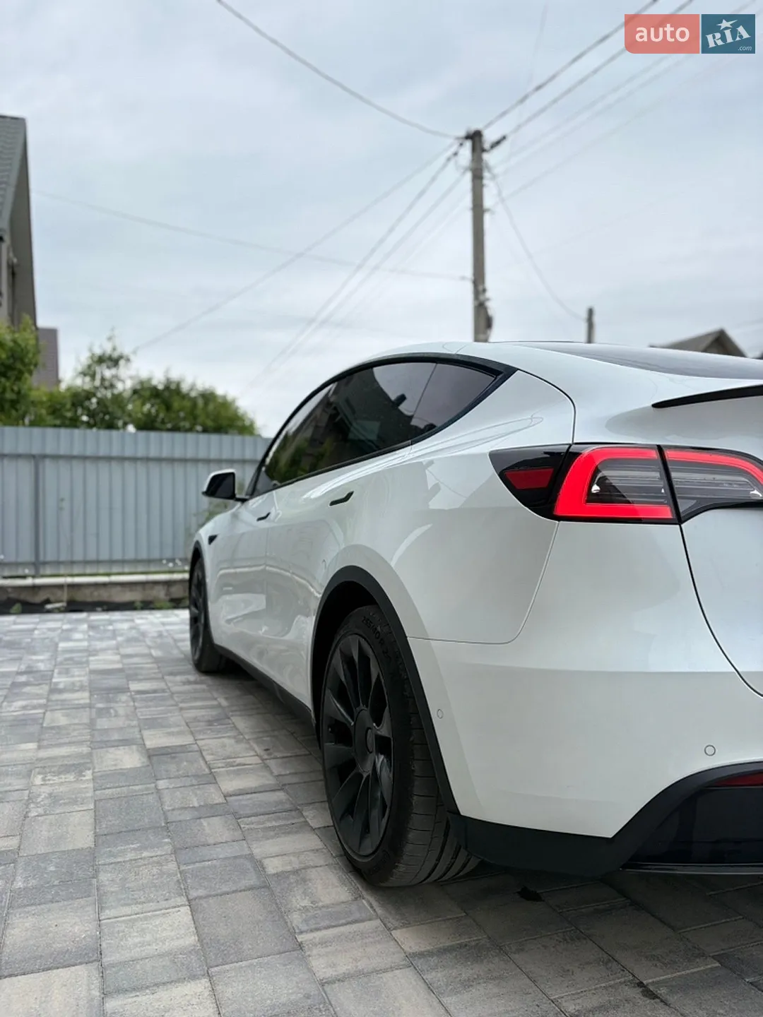 2020 Tesla Model Y - мініатюра 7