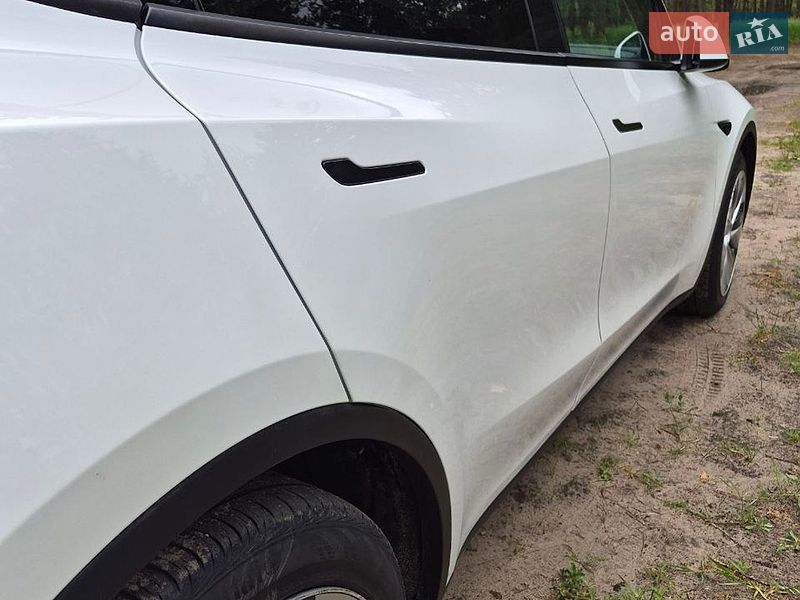 Внедорожник / Кроссовер Tesla Model Y 2021 в Кропивницком