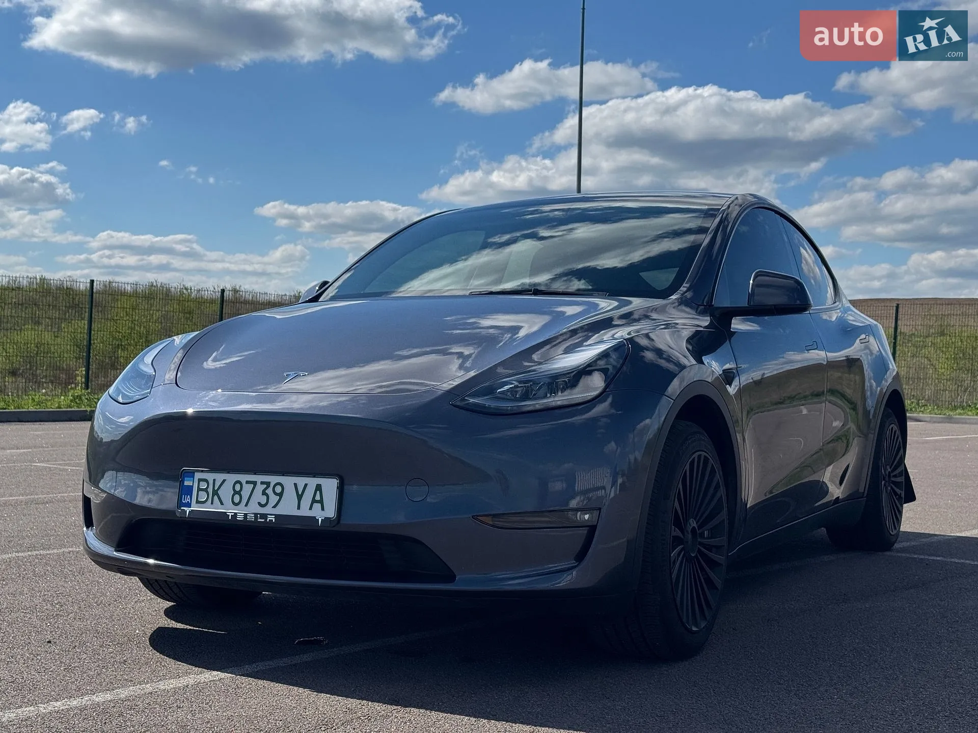 2023 Tesla Model Y - мініатюра 3