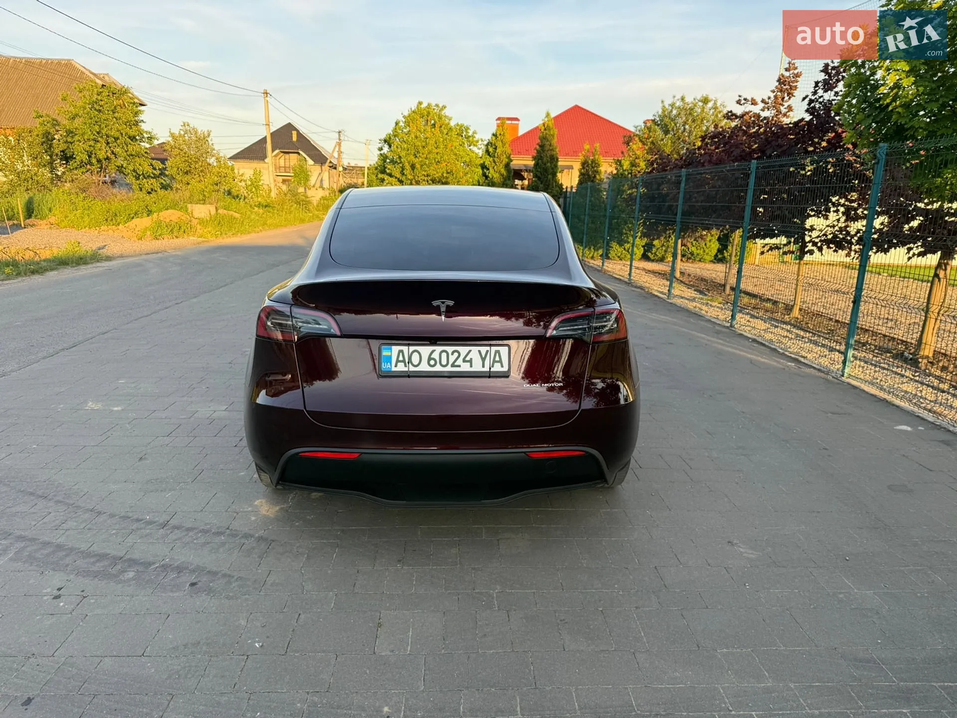 2024 Tesla Model Y - мініатюра 4