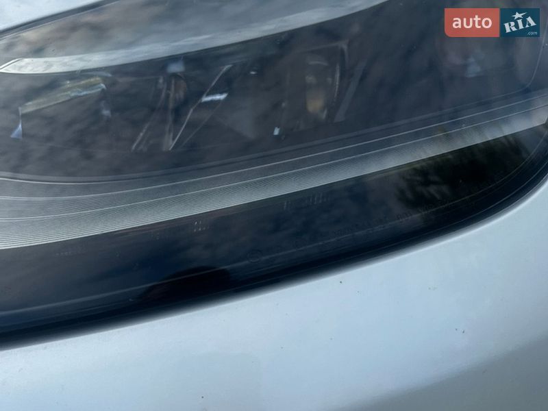 Внедорожник / Кроссовер Tesla Model Y 2022 в Львове