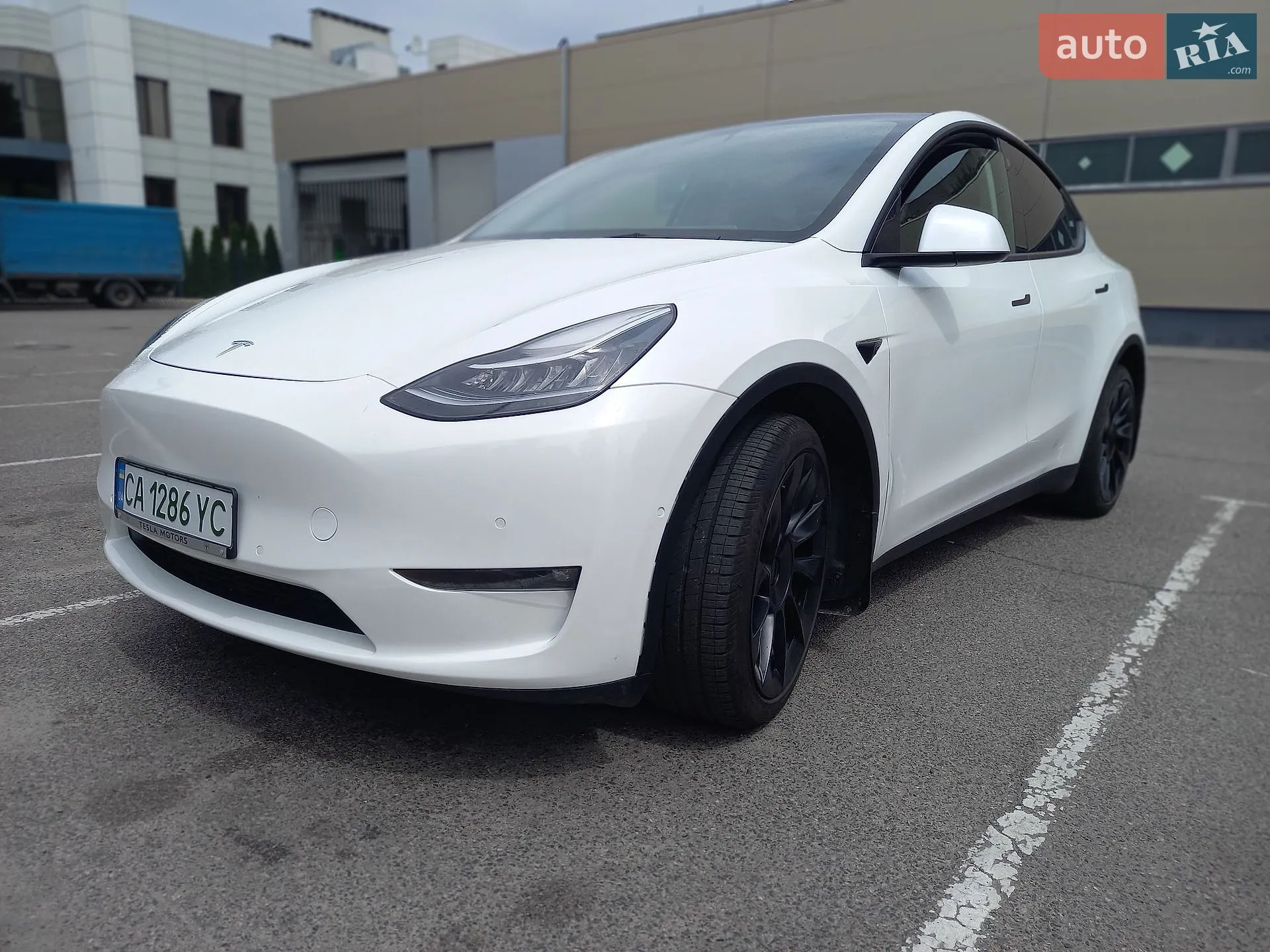 2021 Tesla Model Y - фото 1