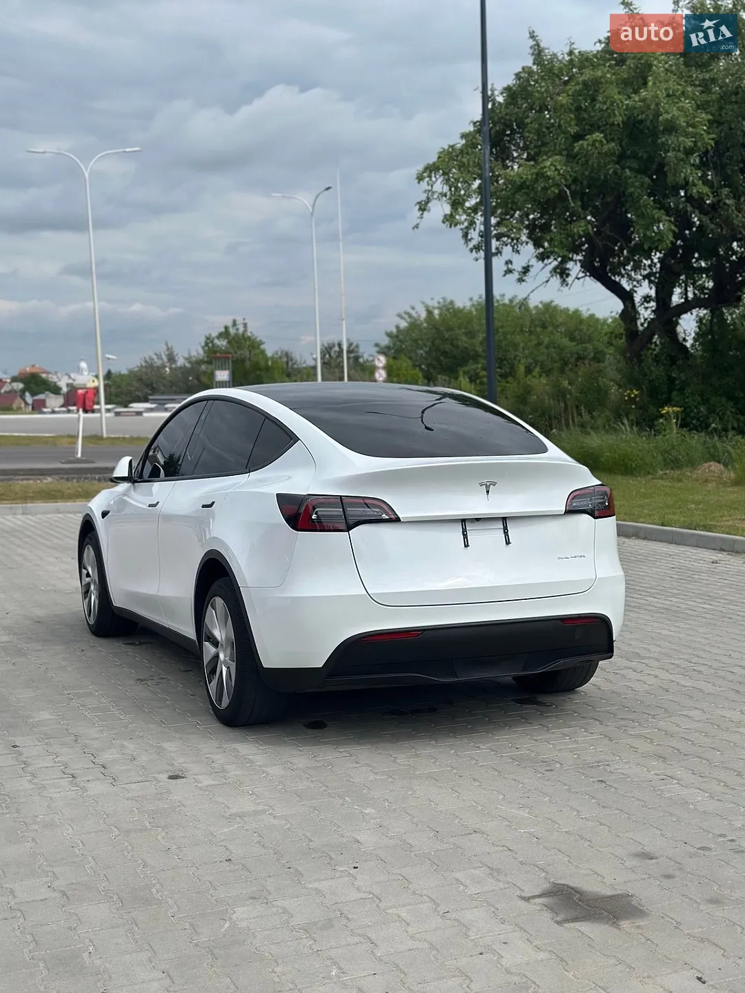2023 Tesla Model Y - мініатюра 6
