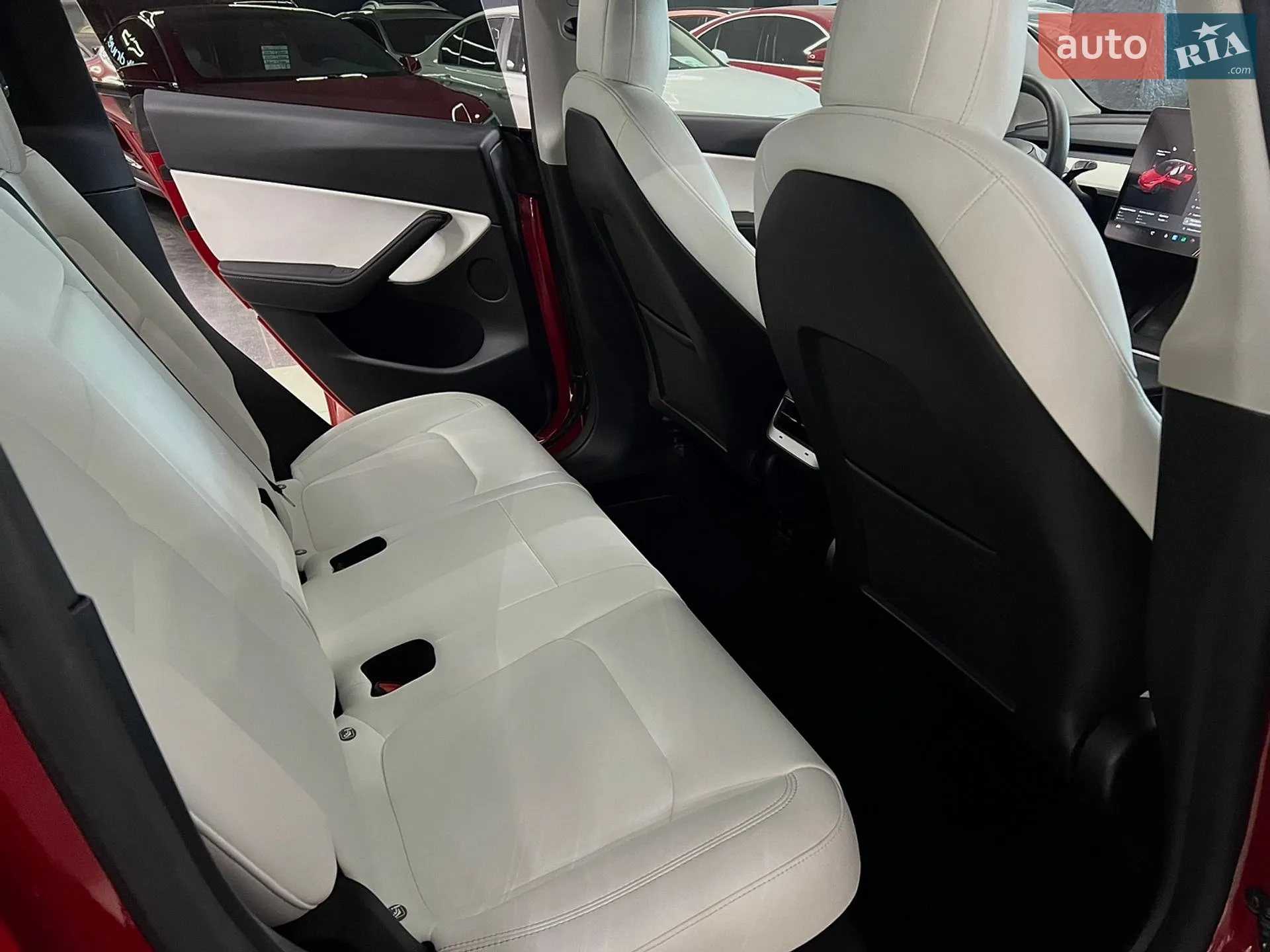 2022 Tesla Model Y - мініатюра 15