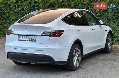 Внедорожник / Кроссовер Tesla Model Y 2021 в Киеве