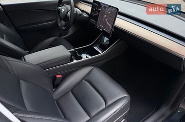 Внедорожник / Кроссовер Tesla Model Y 2021 в Днепре