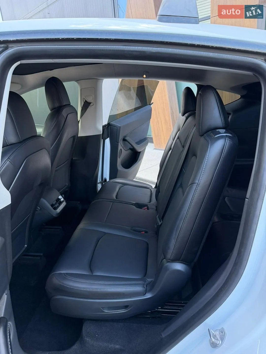 2021 Tesla Model Y - мініатюра 15