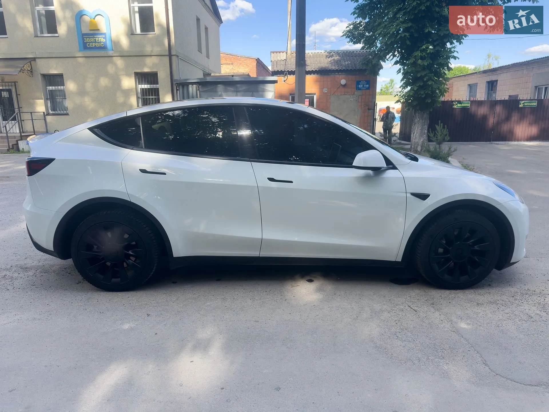 2023 Tesla Model Y - мініатюра 6