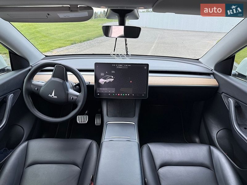 Внедорожник / Кроссовер Tesla Model Y 2021 в Днепре