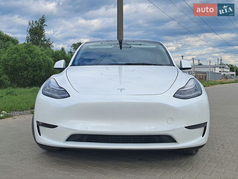 Внедорожник / Кроссовер Tesla Model Y 2021 в Львове