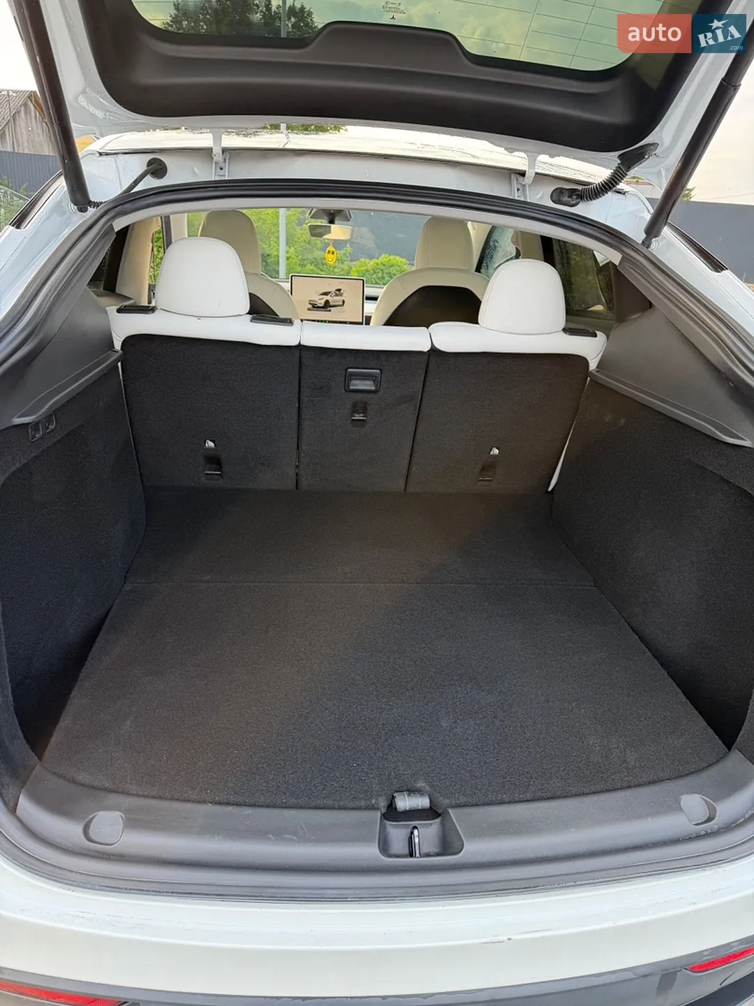 2022 Tesla Model Y - мініатюра 22