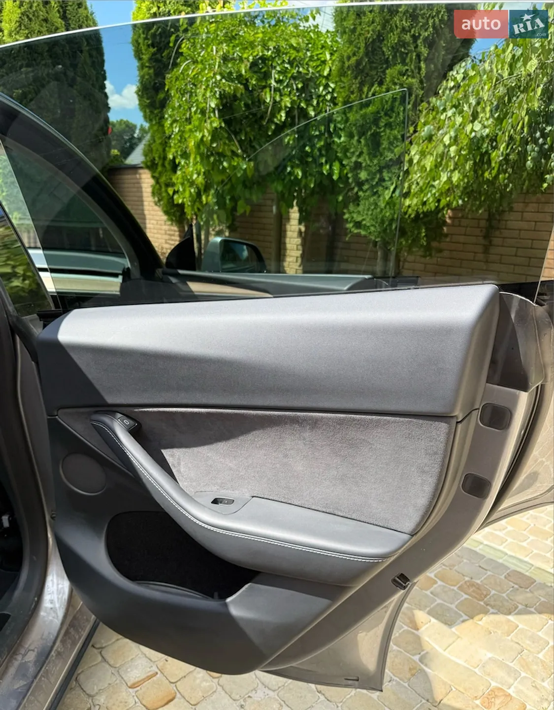 2024 Tesla Model Y - мініатюра 15